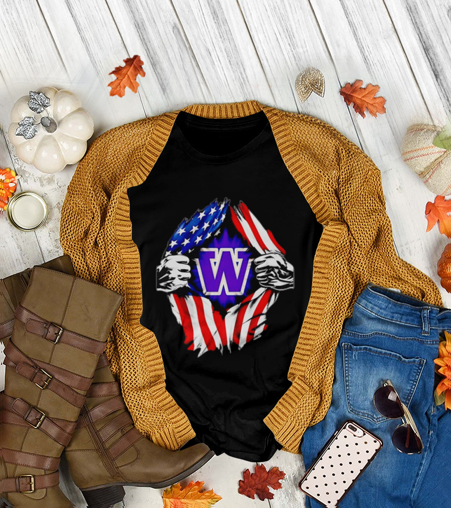 Washington Huskies W Logo American Flag Ripped Chest T-Shirt