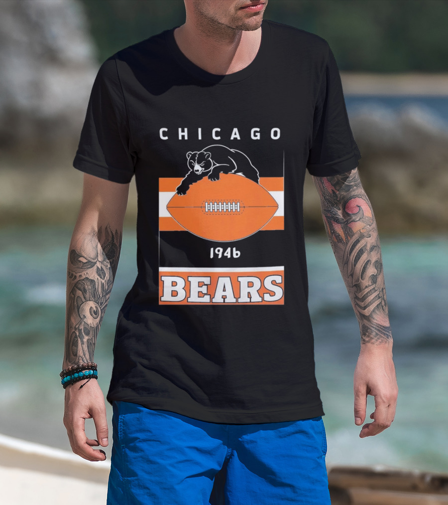 Chicago Bears 1946 Football Vintage Team History T-Shirt