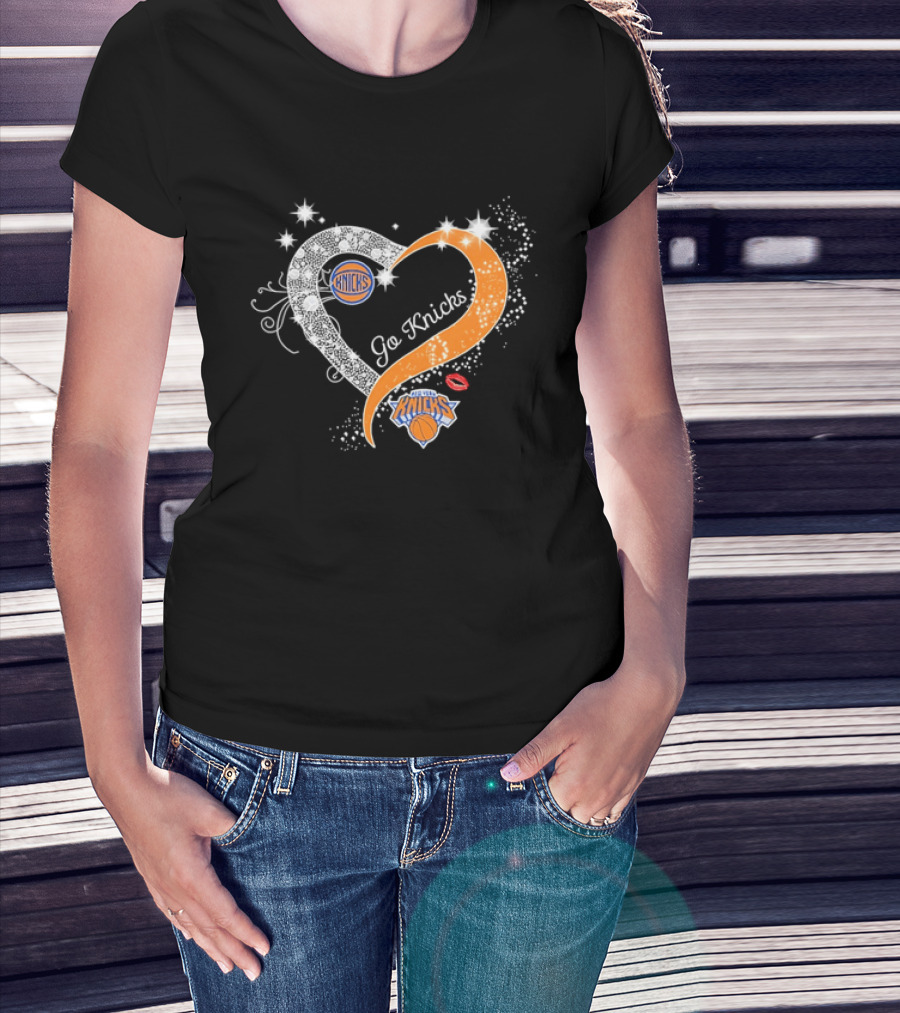 New York Knicks Heart Sparkle Go Knicks Basketball NBA Kiss T-Shirt