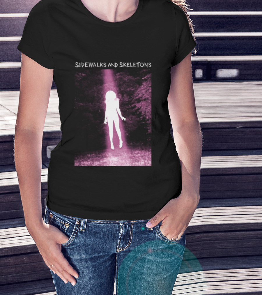 Sidewalks And Skeletons Goth Aesthetic Alien Abduction Vibes T-Shirt