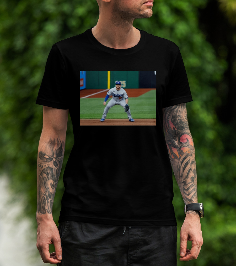 Los Angeles Dodgers Max Muncy Jersey Number 13 Third Baseman Action Shot T-Shirt