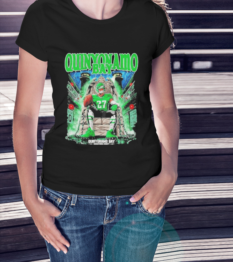 Quinyonamo Bay 27 Throne Football Block Q T-Shirt