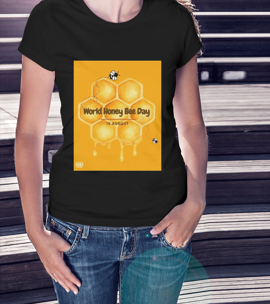 World Honey Bee Day 15 August Honeycomb T-Shirt