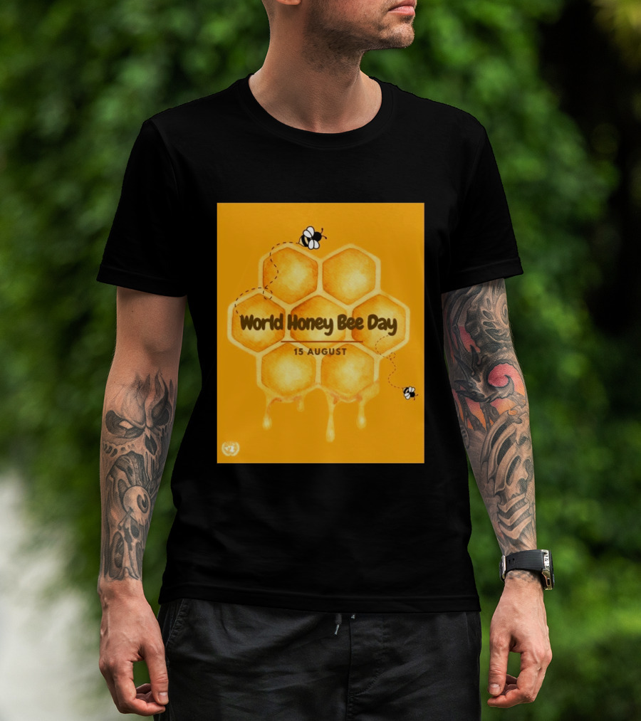 World Honey Bee Day 15 August Honeycomb T-Shirt