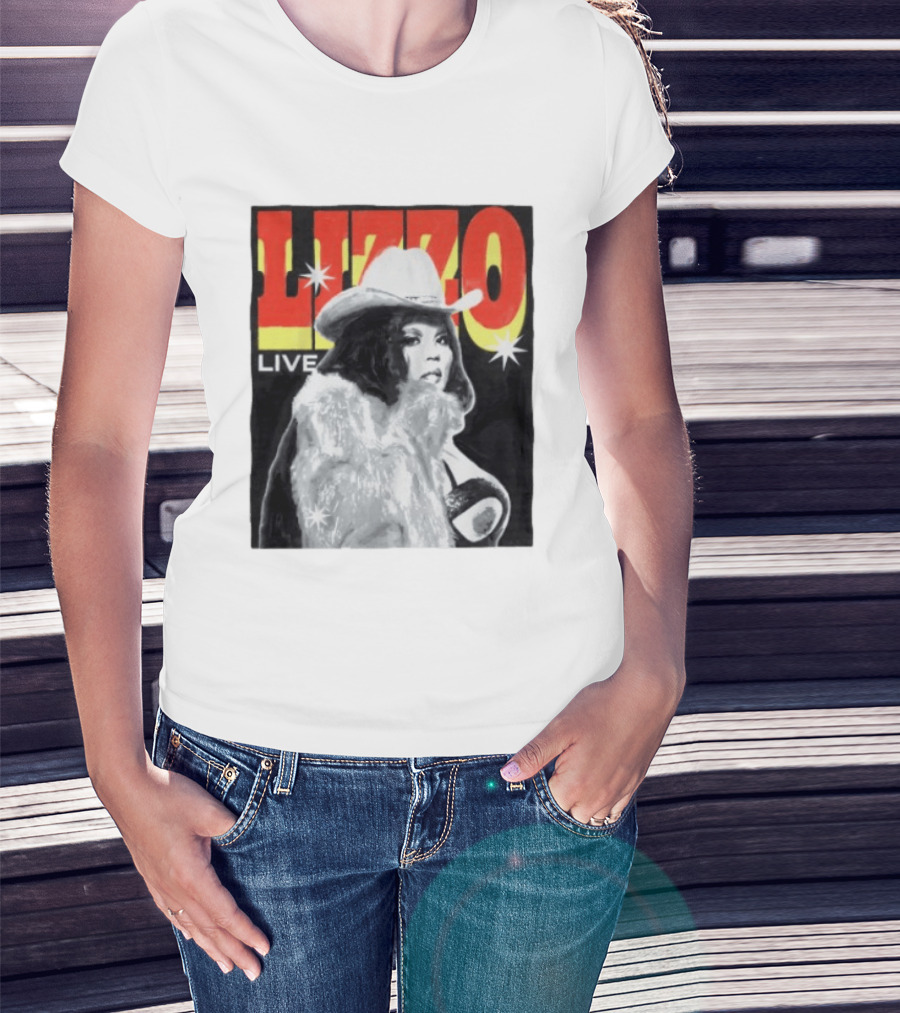 Lizzo Live Houston Mar 06 Texan Style Fur Coat Hat T-Shirt