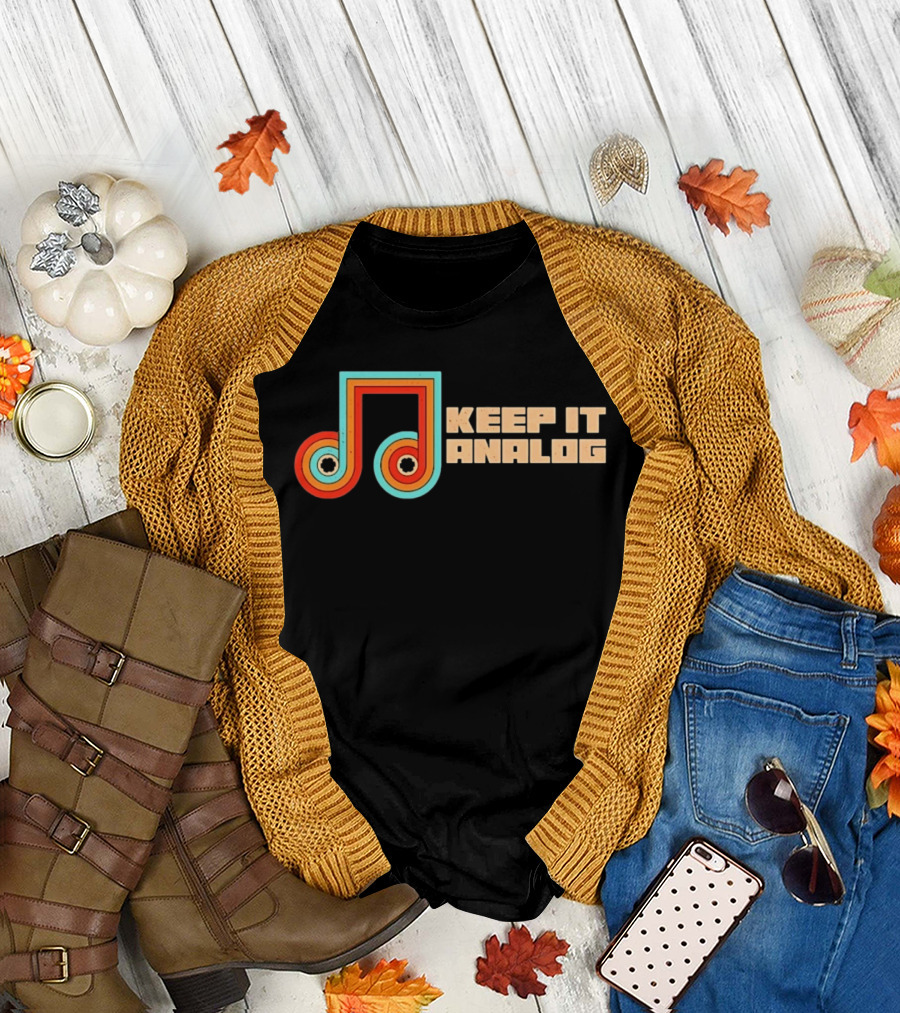 Keep It Analog Retro Cassette Tape Vibes Vintage Music Note T-Shirt