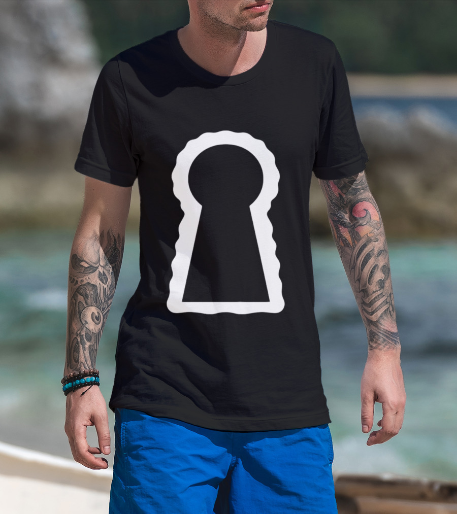 Minimalist Keyhole Secret Door Aesthetic T-Shirt