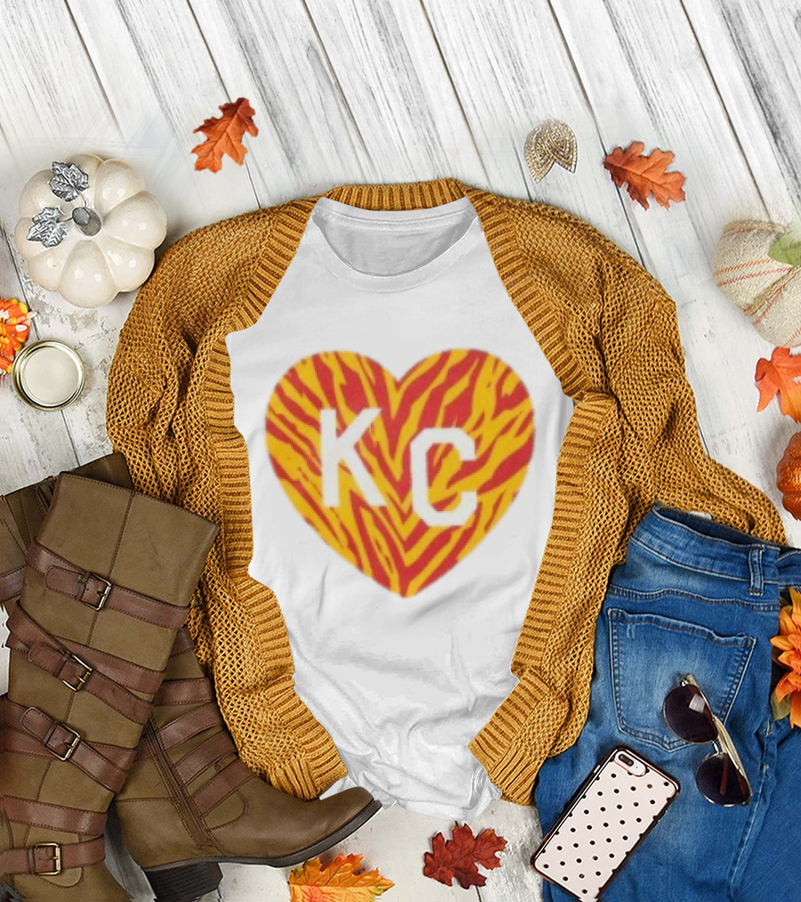 Made In KC Red Yellow Stripes Heart Charlie Hustle T-Shirt