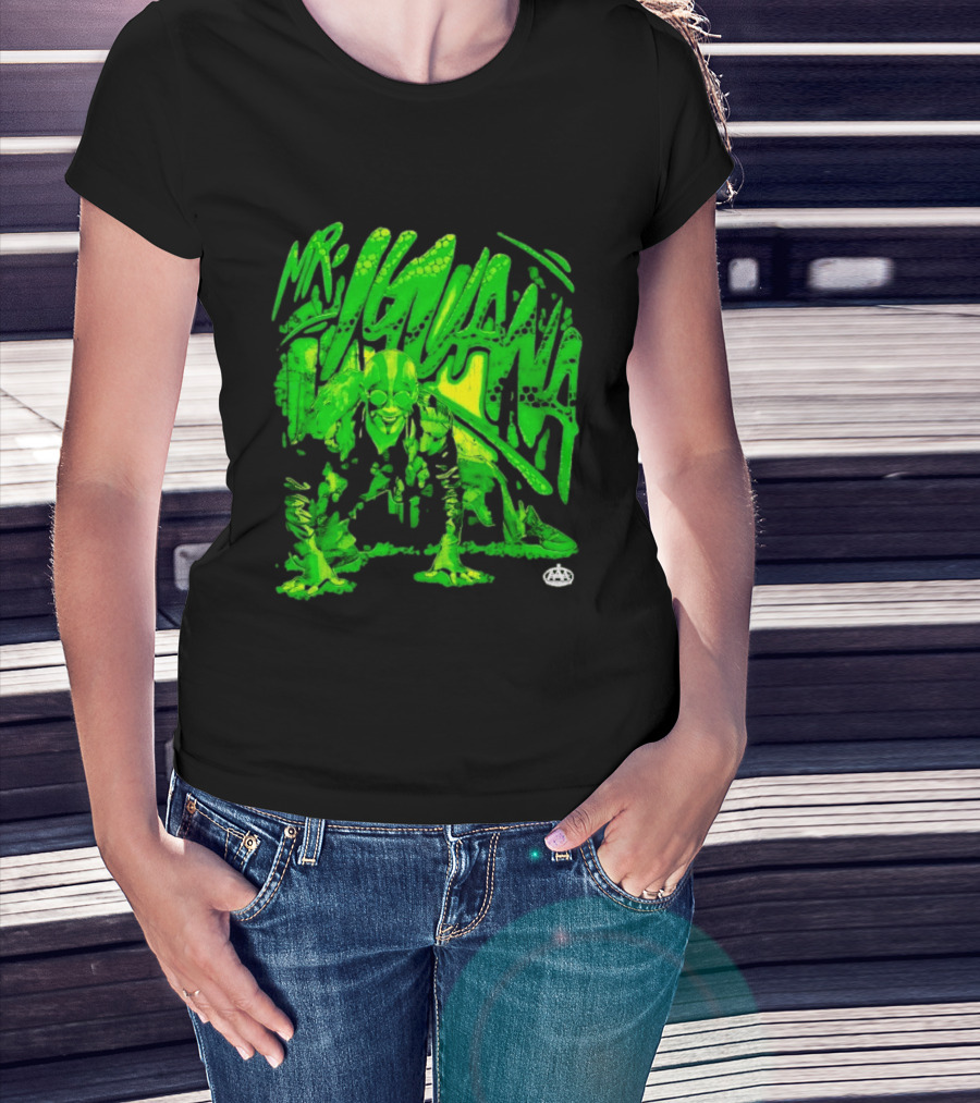 Mr Iguana AAA Lucha Libre Wrestler Crouching Masked Green Creature T-Shirt