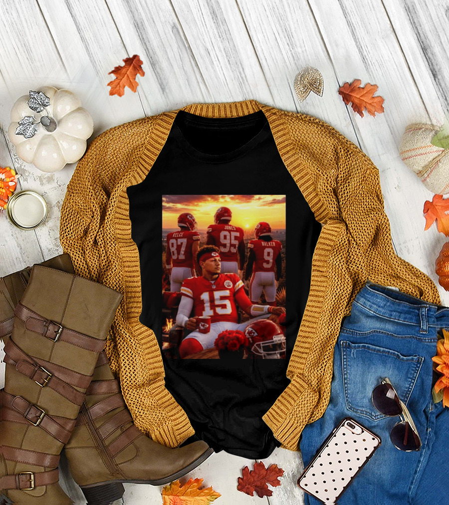 Good Morning Chiefs Kingdom Patrick Mahomes Kelce Jones Walker 87 95 9 15 T-Shirt