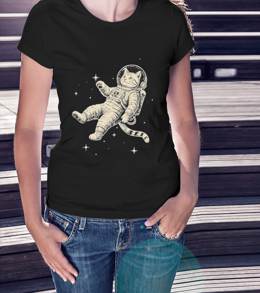 Astronaut Cat Floating In Space With Stars And Helmet T-Shirt