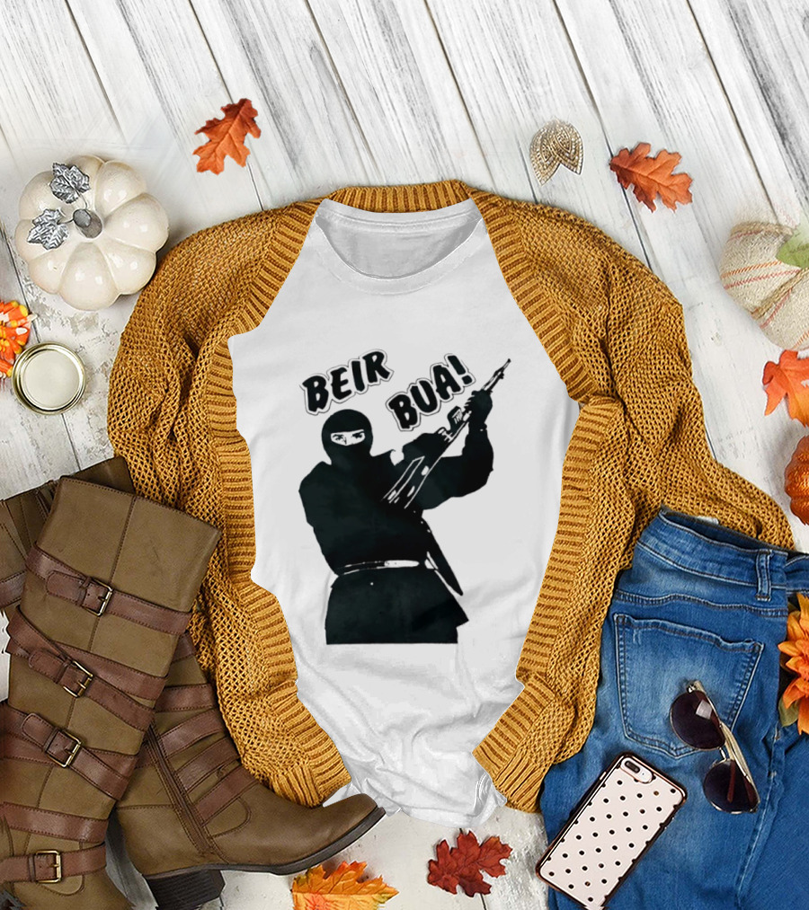 Beir Bua Irish Republican Ireland Gaelic Armed Figure T-Shirt
