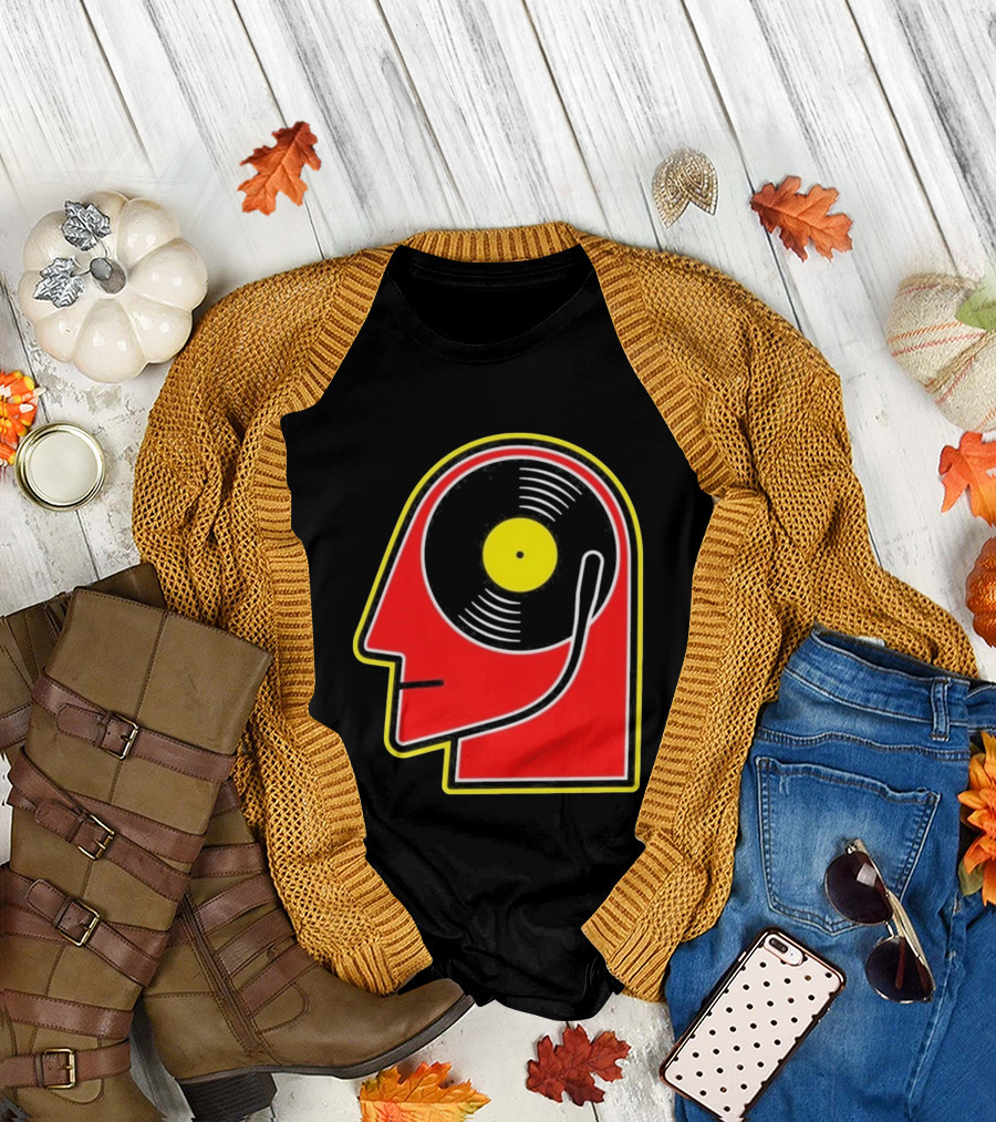 Vinyl Album Head With Record Disc Ear Retro Music T-Shirt