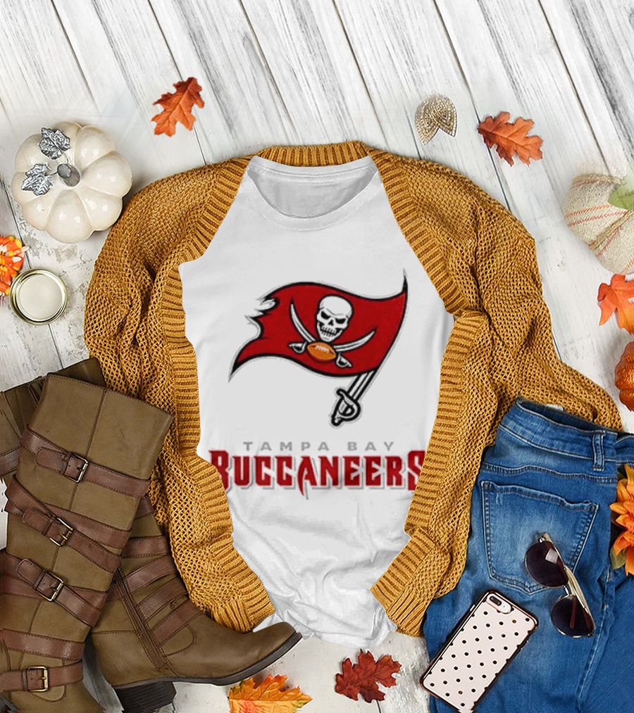 Tampa Bay Buccaneers Season Opener Skull Flag T-Shirt