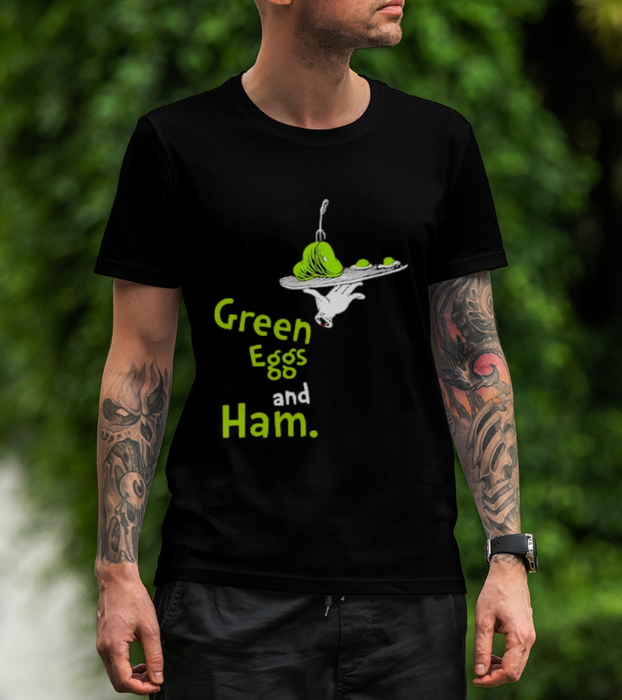 Dr Seuss Green Eggs And Ham Plate Illustration Classic Children's Book T-Shirt