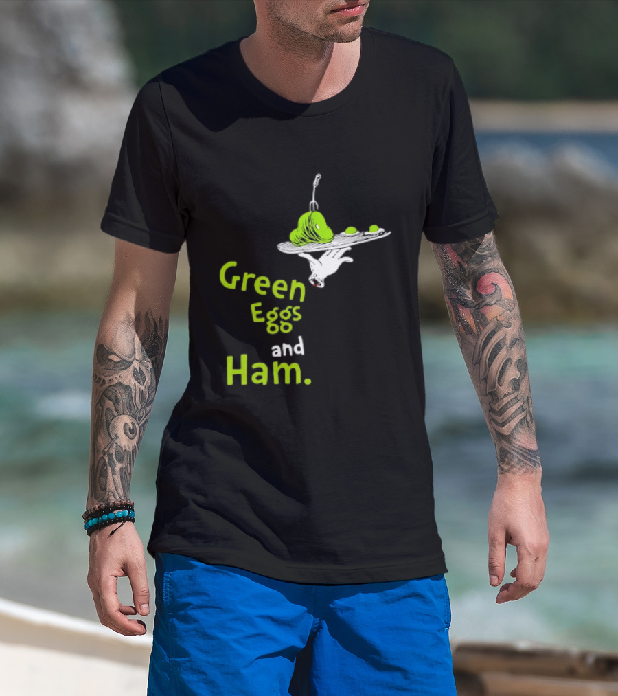 Dr Seuss Green Eggs And Ham Plate Illustration Classic Children's Book T-Shirt
