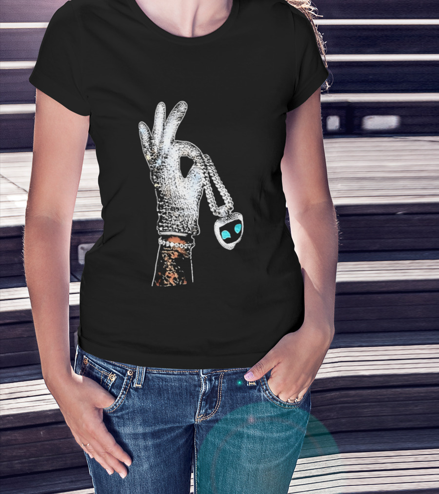 King Of Pop Sequin Glove Holding Alien Pendant T-Shirt