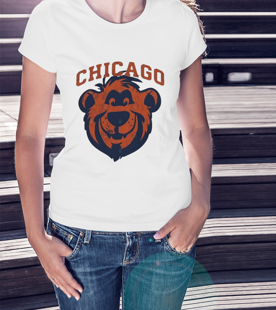 Chicago Bears Distressed Bear Face T-Shirt