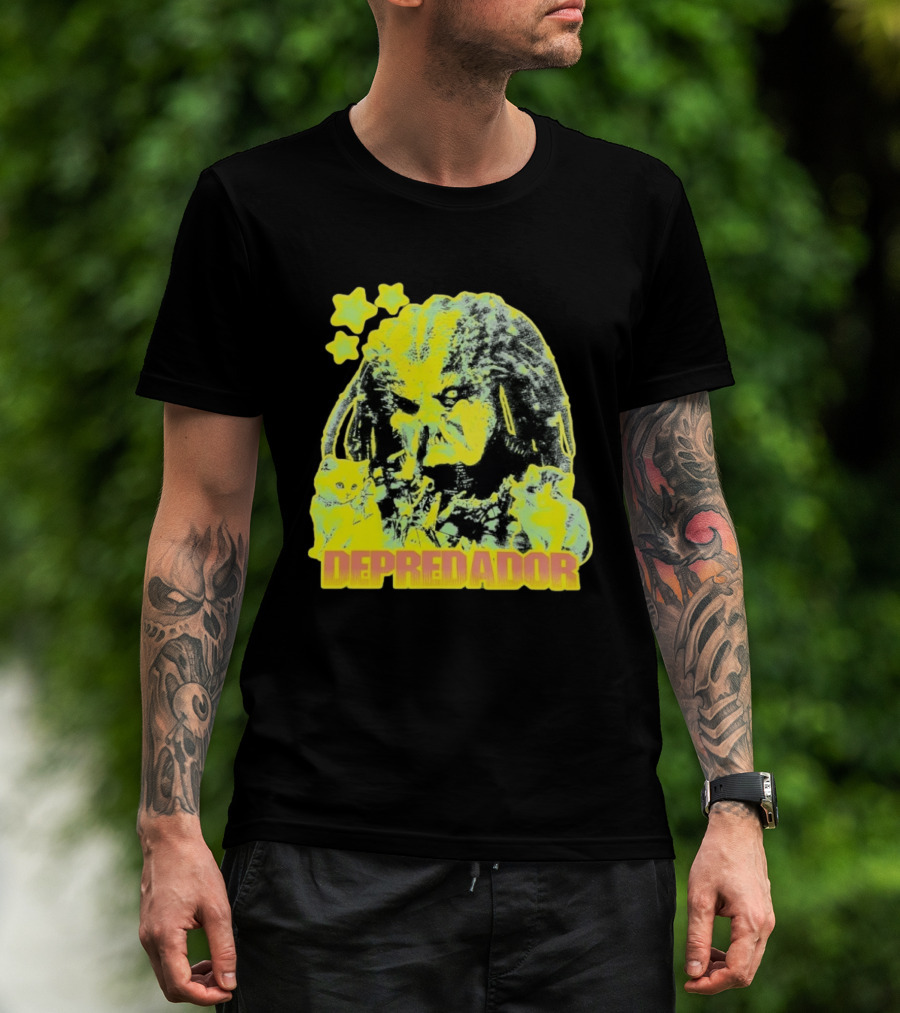 Depredador Predator Sci Fi With Kittens And Stars T-Shirt