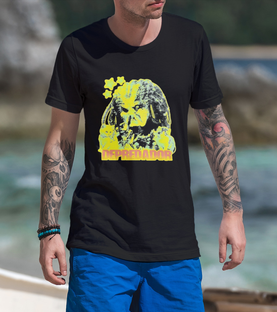 Depredador Predator Sci Fi With Kittens And Stars T-Shirt