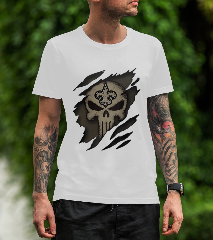 New Orleans Saints Punisher Skull Fleur De Lis Collaboration T-Shirt