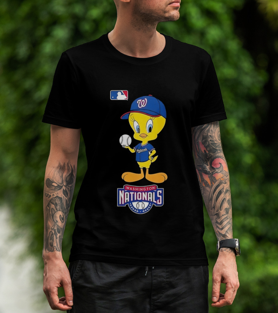 Washington Nationals Tweety Bird Baseball MLB T-Shirt