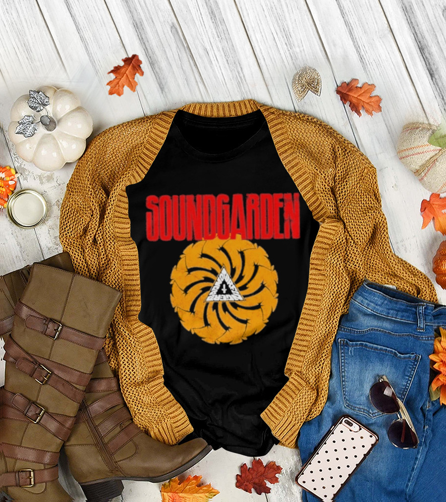 Soundgarden Badmotorfinger Album Grunge Rock Band T-Shirt