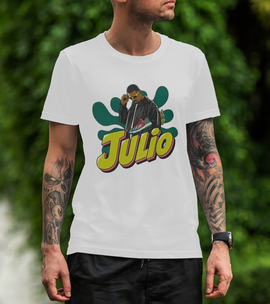 Julio Cool Streetwear Style With Trendy Sneakers T-Shirt