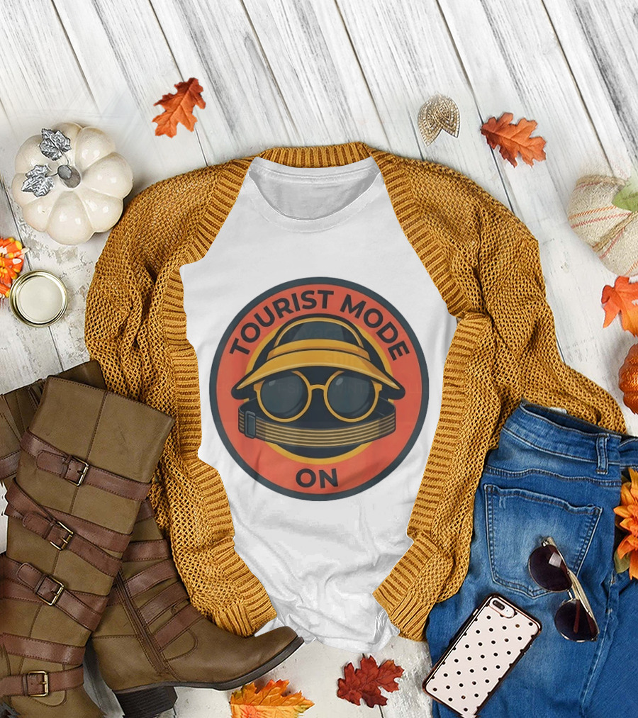 Tourist Mode On Vacation Travel Sightseeing Adventure T-Shirt