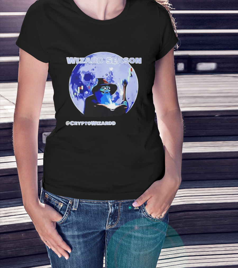 Wizard Season Crypto Trading Bitcoin Wizardry Trend @CryptoWizardd T-Shirt