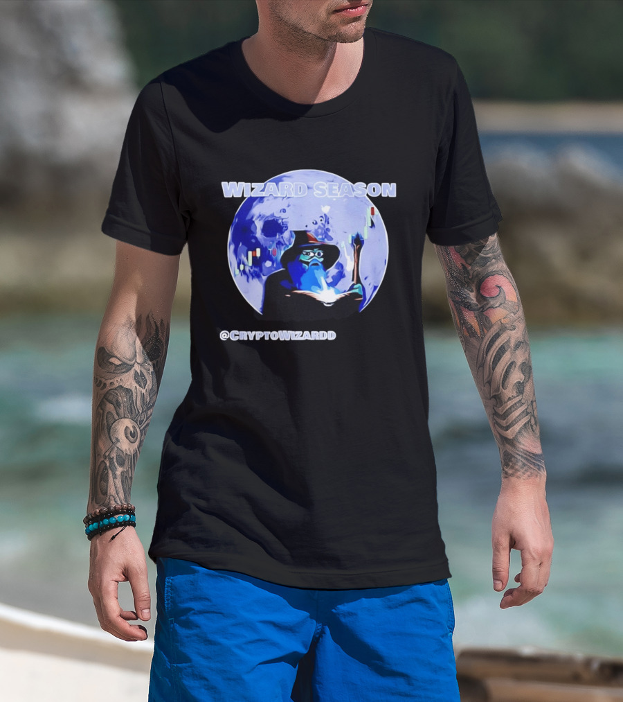 Wizard Season Crypto Trading Bitcoin Wizardry Trend @CryptoWizardd T-Shirt