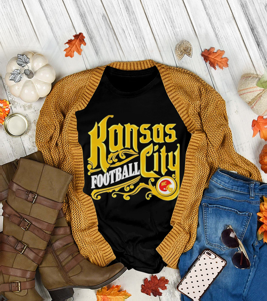 Kansas City Football City KC Chiefs Helmet T-Shirt