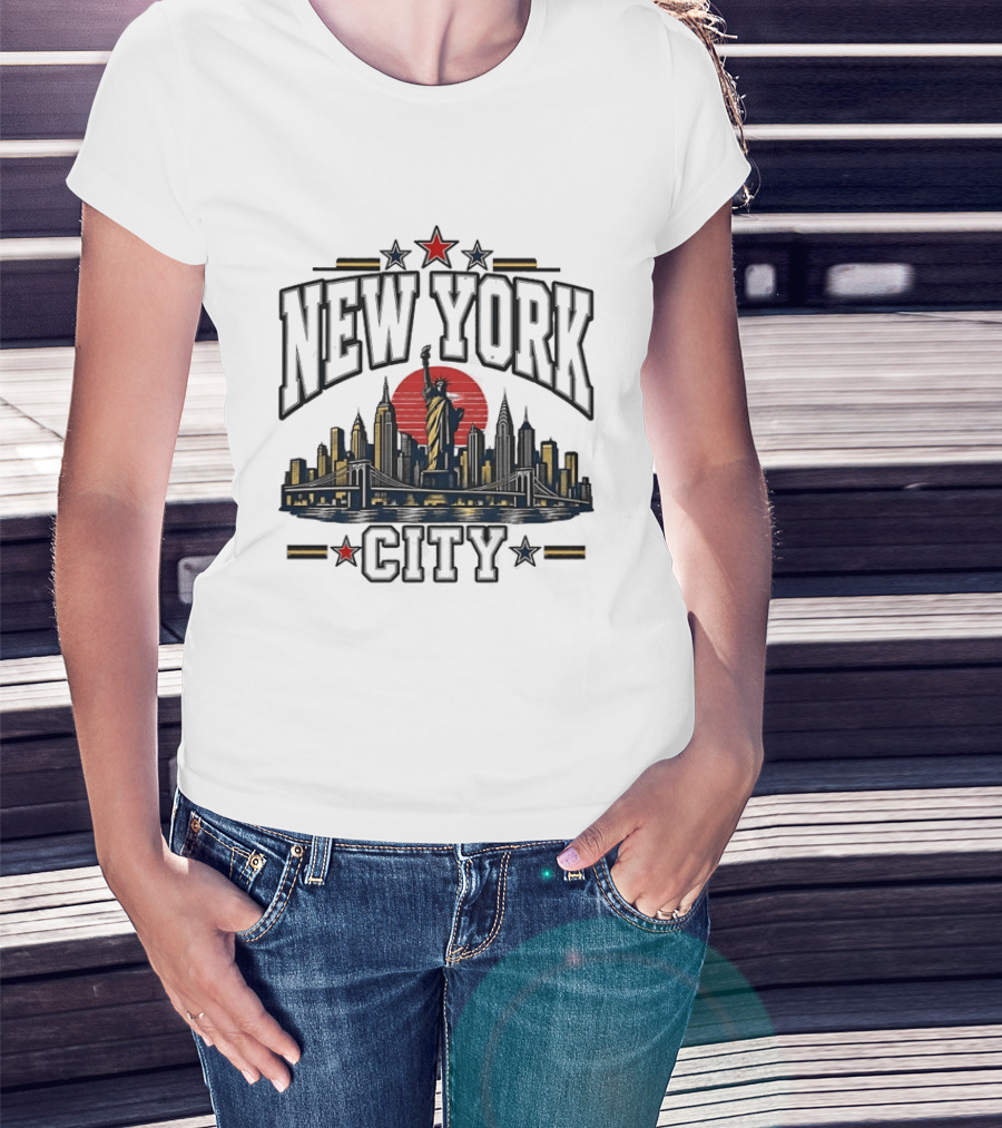 New York City Statue Of Liberty Skyline Red Sun Star Accents T-Shirt