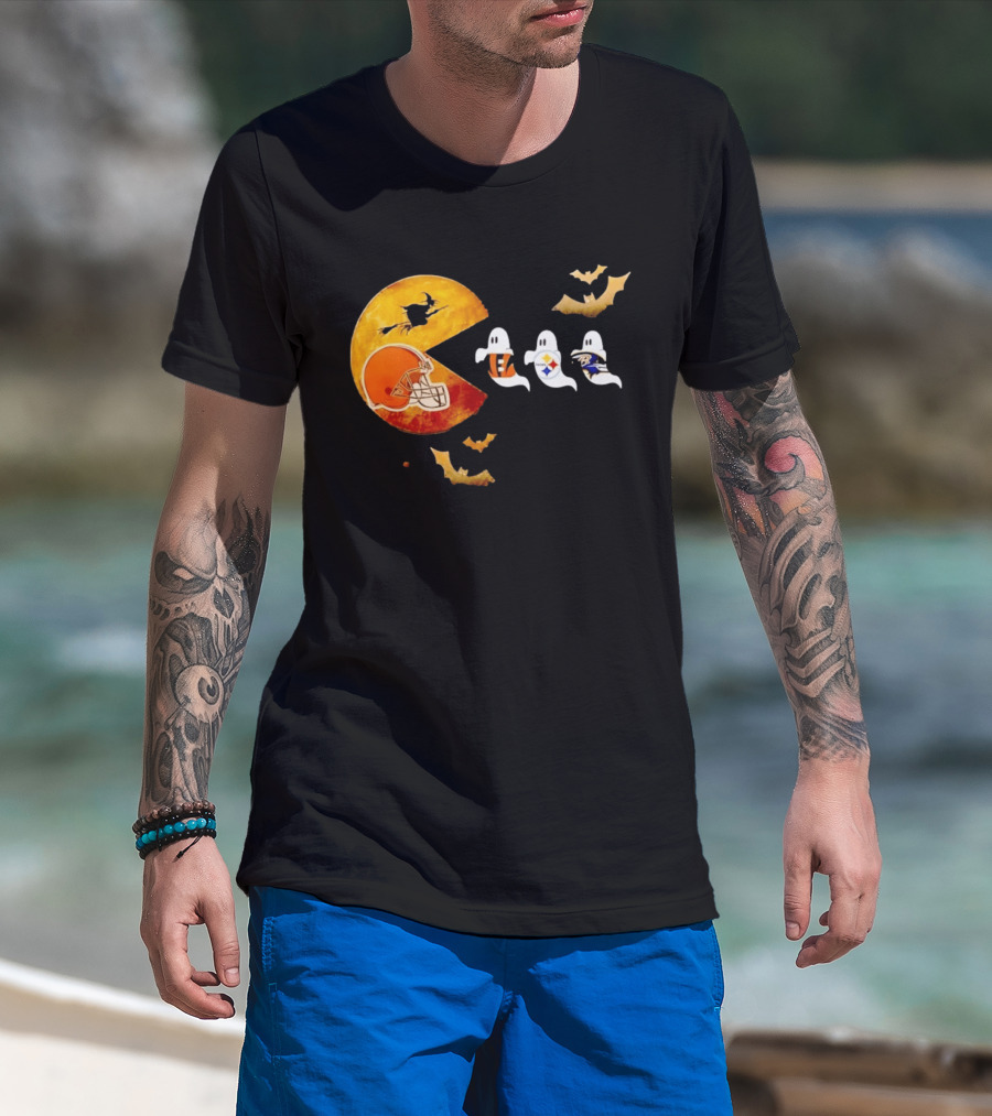 Cleveland Browns Pac Man Vs Bengals Steelers Ravens Halloween Battle T-Shirt