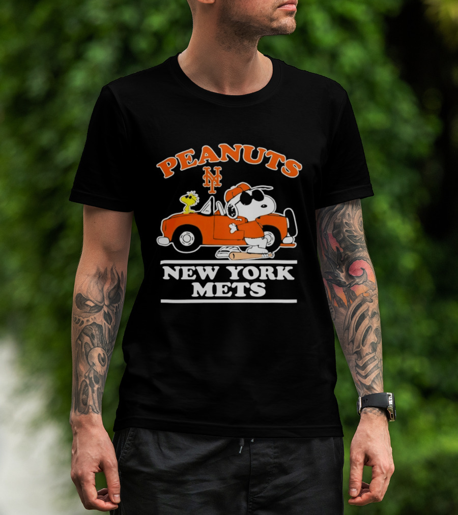 Peanuts Snoopy Woodstock New York Mets MLB Fan Gear T-Shirt
