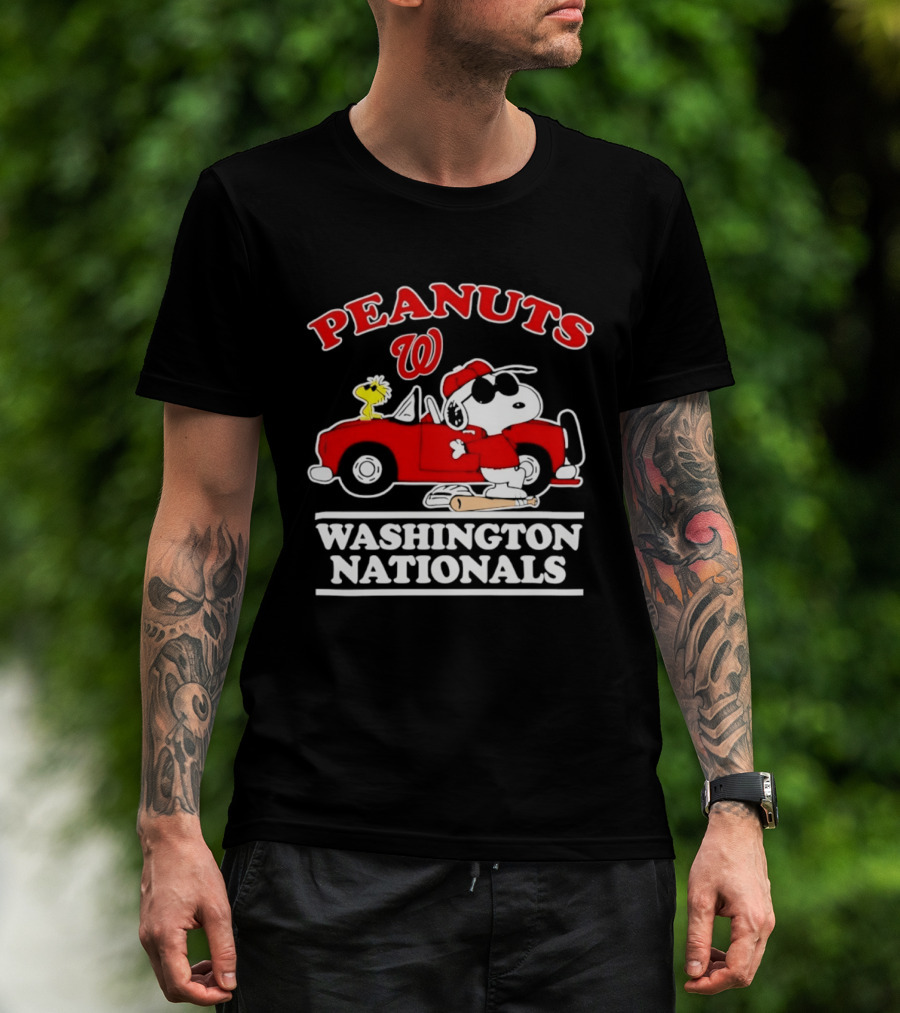 Peanuts Snoopy Woodstock Washington Nationals Baseball Car T-Shirt