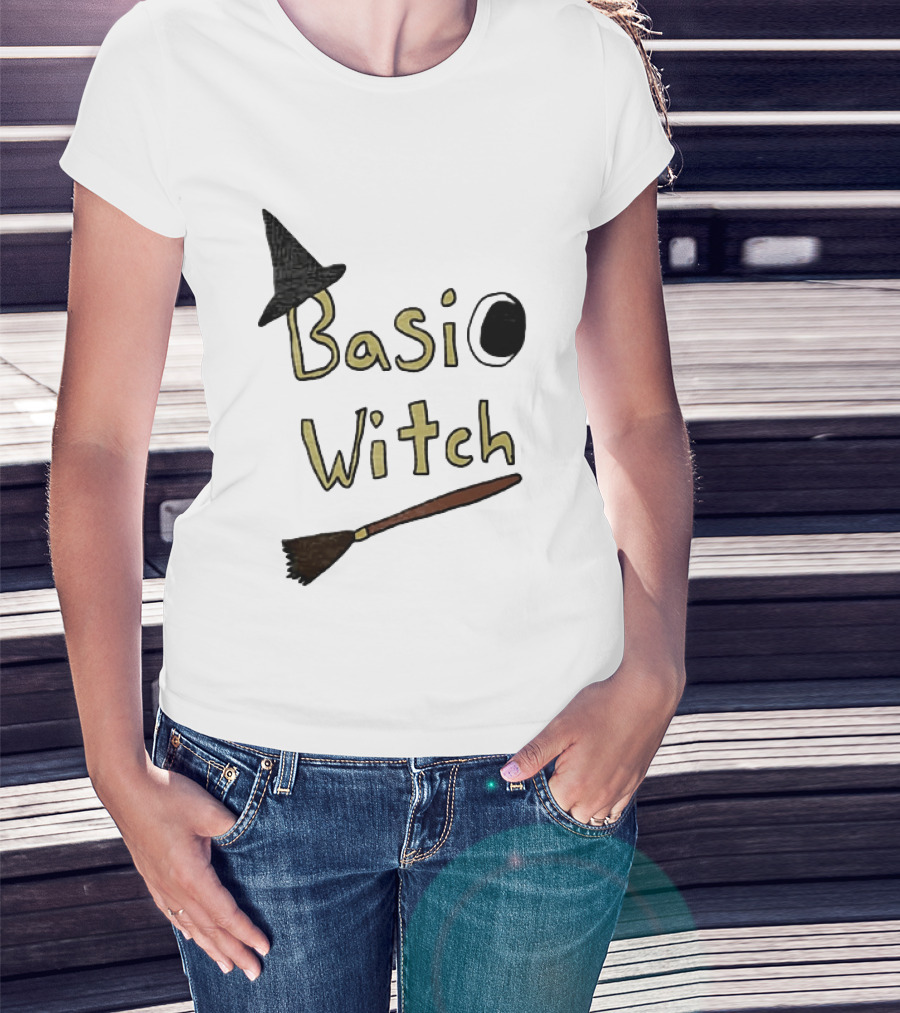 Basic Witch Halloween Witch Hat Broomstick T-Shirt