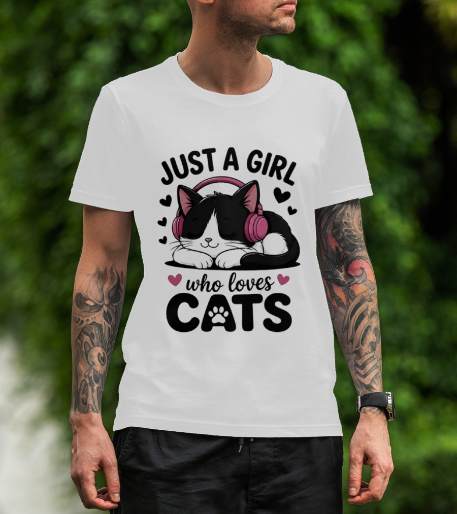 Just A Girl Who Loves Cats Kitten With Headphones T-Shirt
