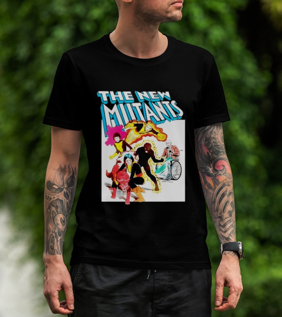 The New Mutants Marvel Comic Book Cover Featuring Iconic Characters T-Shirt