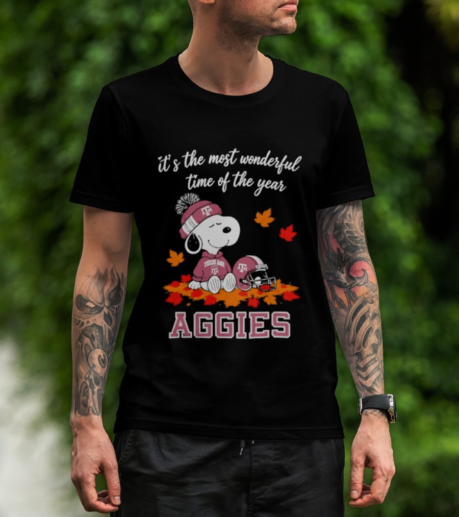 Snoopy It's The Most Wonderful Time Of The Year Texas A&M Aggies Autumn Leaves T-Shirt