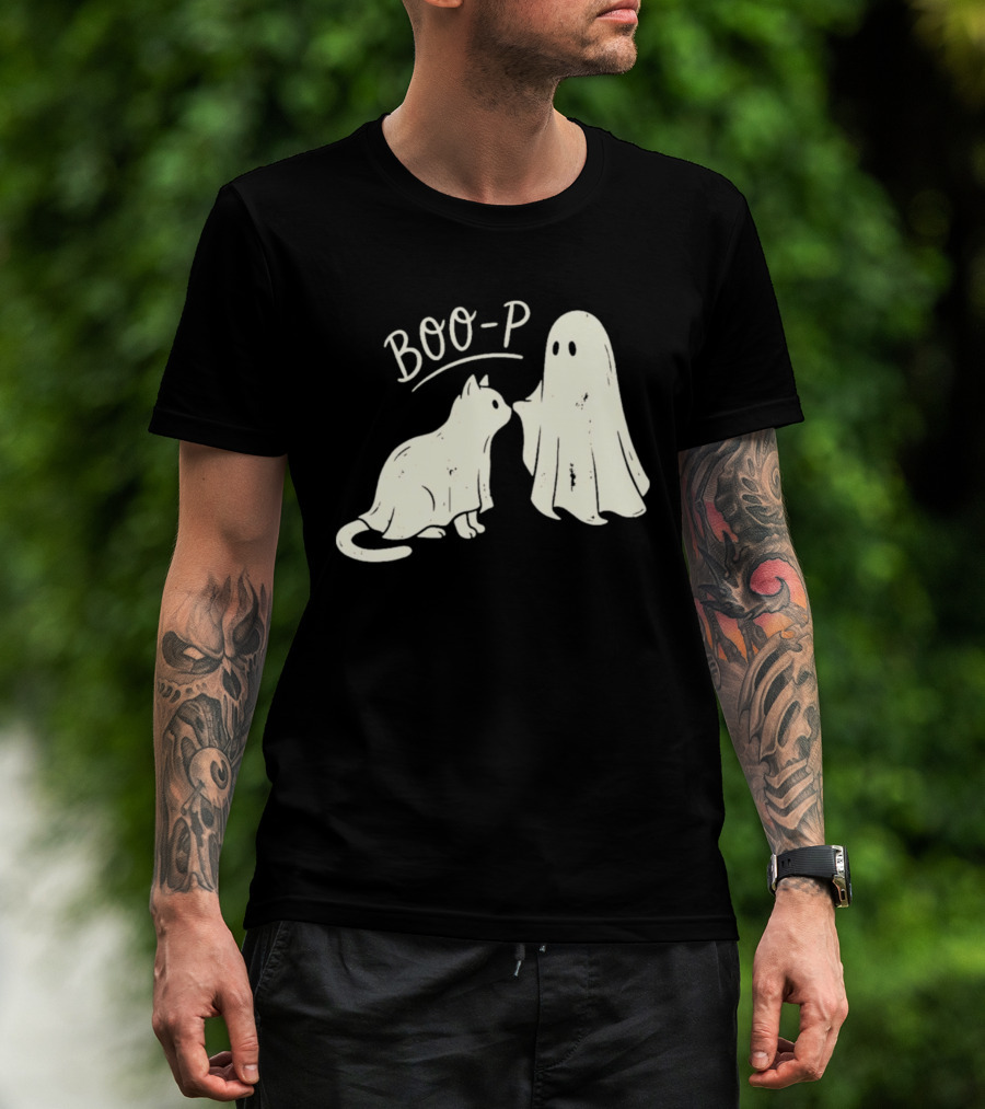 Boo P Humor Halloween Cat Ghost Playful Spirit And Feline Paw Interaction T-Shirt