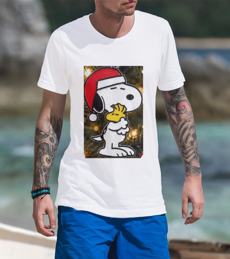 Snoopy Woodstock Christmas Hugging Best Holiday Gift Peanuts T-Shirt