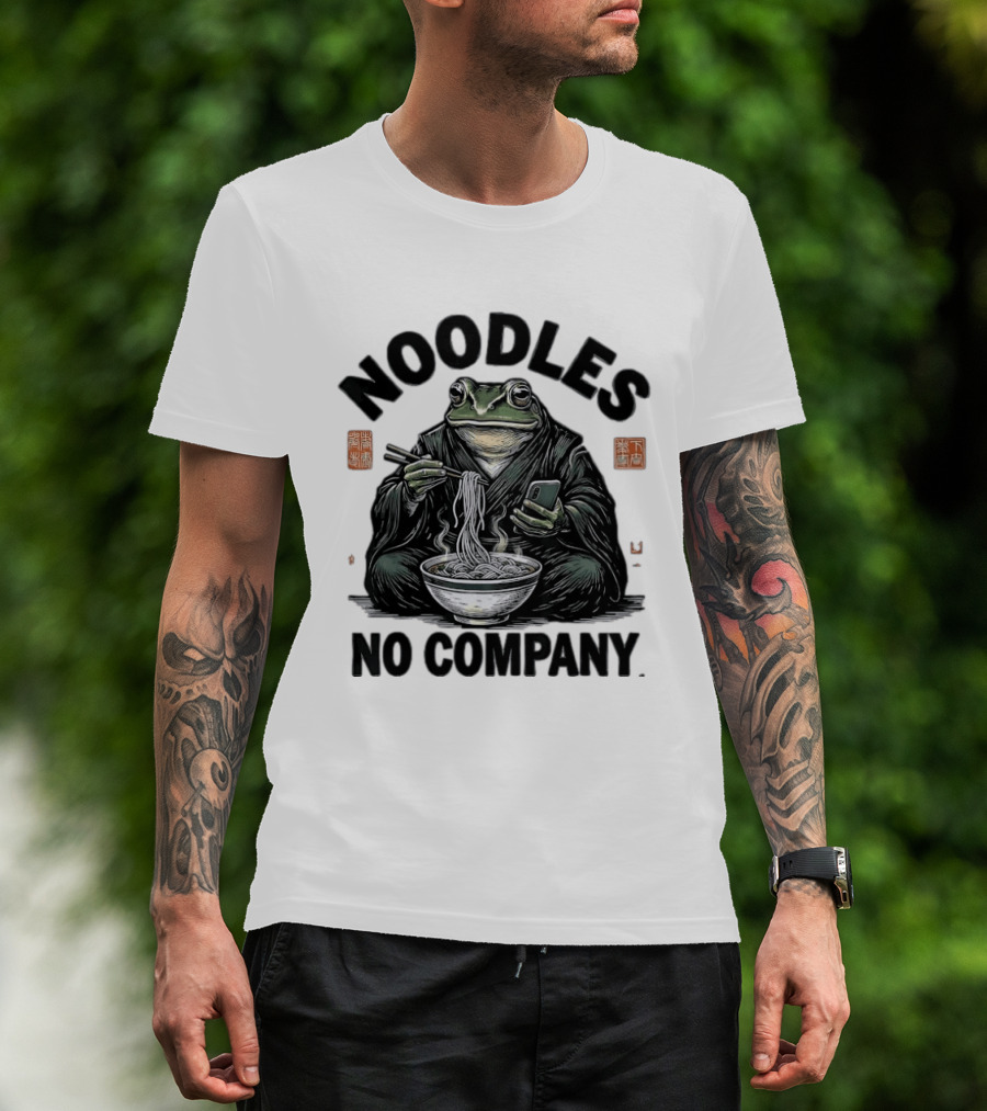Noodles No Company Frog Eating Ramen Japanese T-Shirt