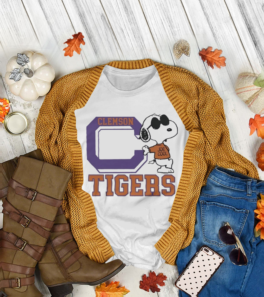 Clemson Tigers Snoopy Joe Cool Peanuts College Sports T-Shirt