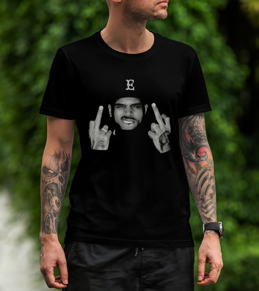 Usher Chris Brown Tour Middle Finger Gesture T-Shirt