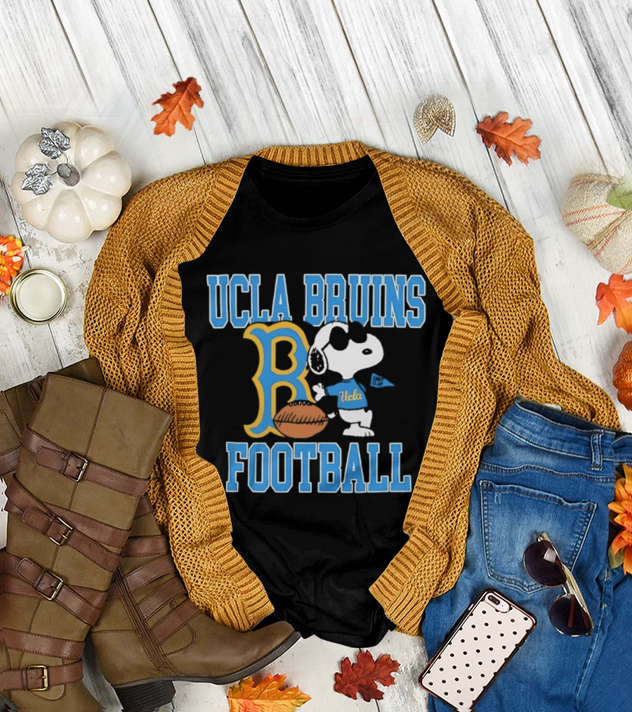 UCLA Bruins Football Snoopy Peanuts Eight Clap T-Shirt
