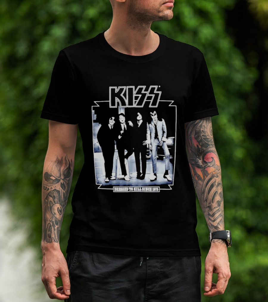 Kiss Dressed To Kill Since 1975 Rock Music Band T-Shirt