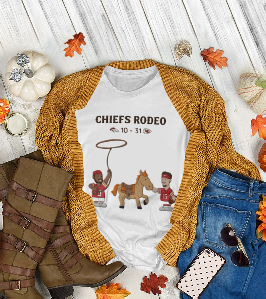 Patrick Mahomes Travis Kelce Chiefs Rodeo 10 31 Broncos T-Shirt