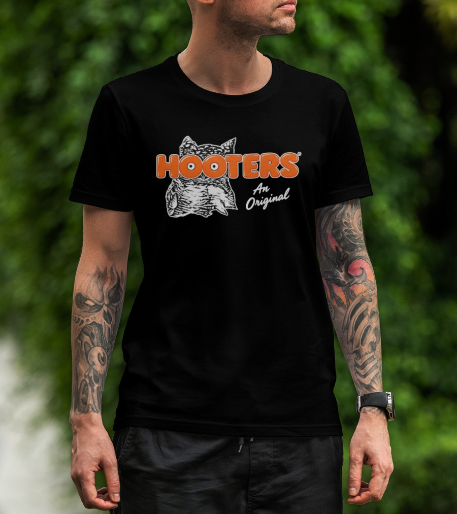 Hooters Owl An Original Restaurant Brand T-Shirt
