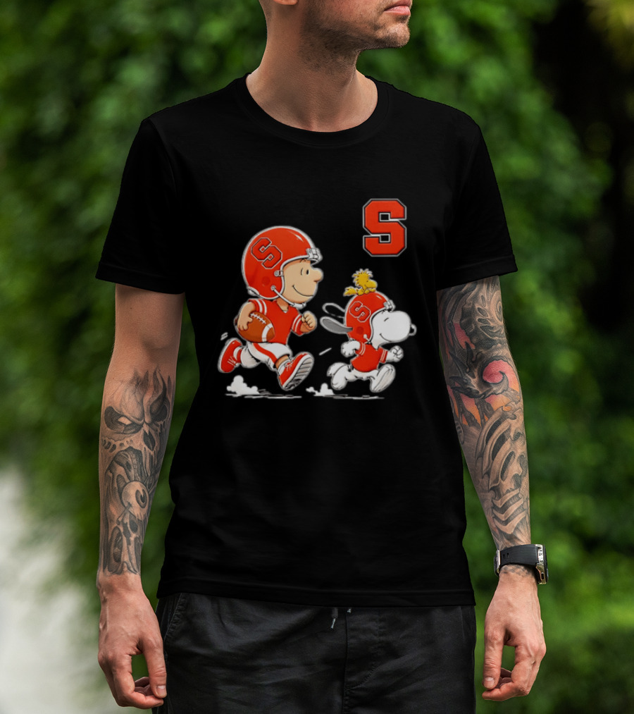 Charlie Brown Woodstock Snoopy In Syracuse Orange Football Gear 2026 T-Shirt